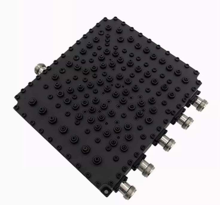  点军双频三频四频五频腔体合路器4G+5G